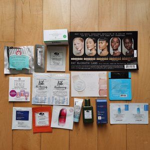 Beauty Sample Bundle including 16 items